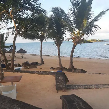 Lovely 3-Bedroom At Azuri Ocean & Golf Village Roches Noires Exterior photo