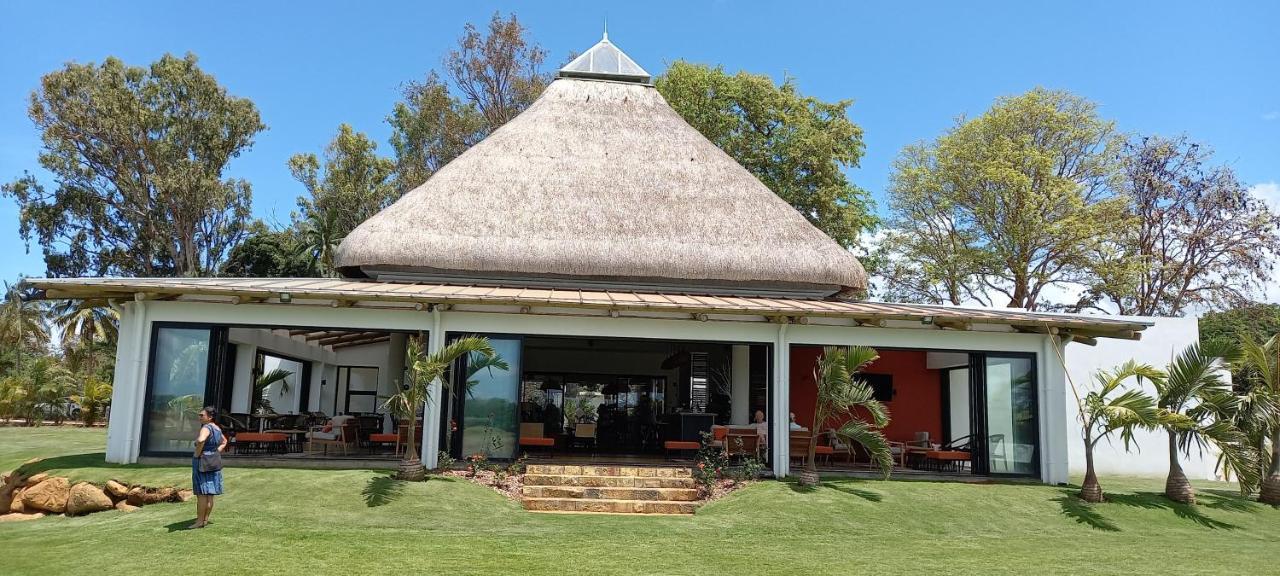 Lovely 3-bedroom At Azuri Ocean & Golf Village Roches Noires